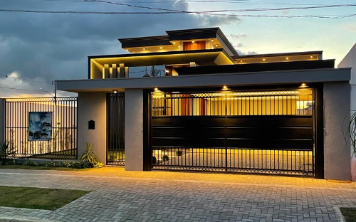 Casa Alto Padrão - Residencial Bella Suíça III