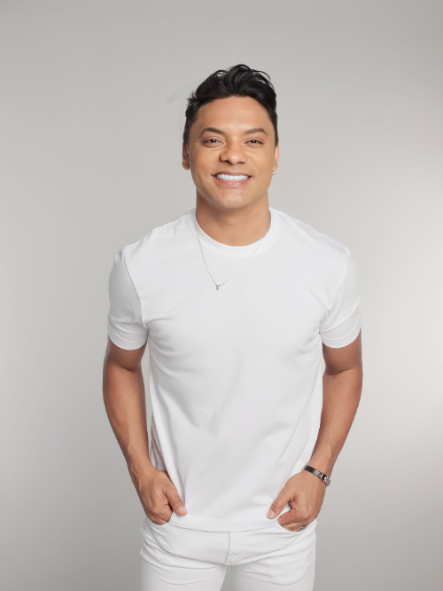 FRANK MORENO