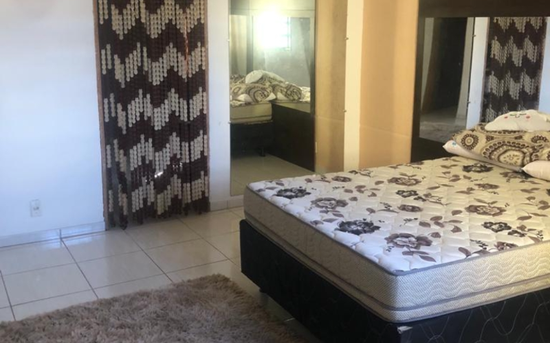 Sobrado na Qr 122 Santa Maria