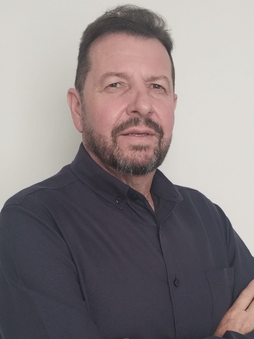 MARCOS CORREA