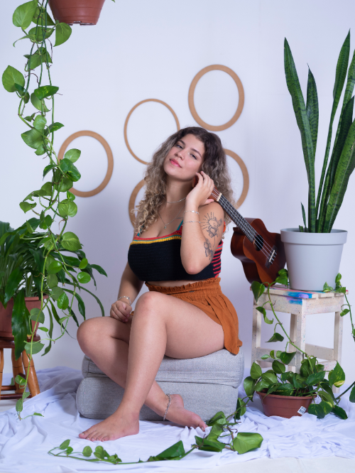 BECCA ALIM - a voz da nova geração da MPB e Samba Raiz !