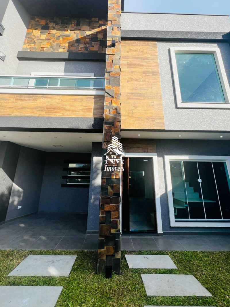 Sobrado novo de alto padrão à venda em São José dos Pinhais – Bairro Guatupê