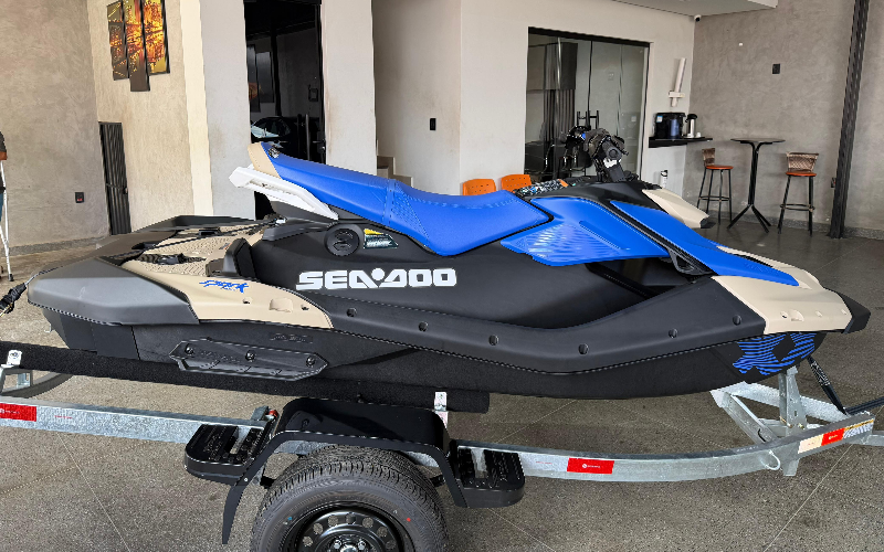 JET SKI SPARK TRIXX 2025