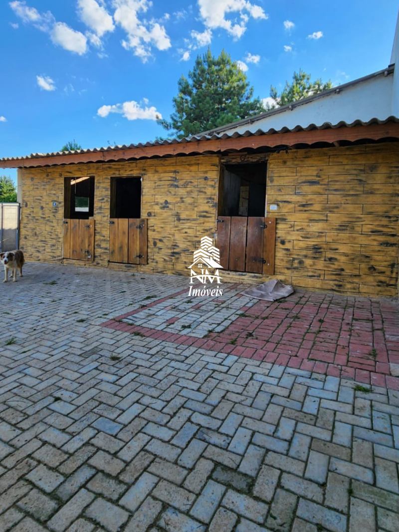 Excelente Chácara urbana à venda em Contenda com 6.630m² alto padrão