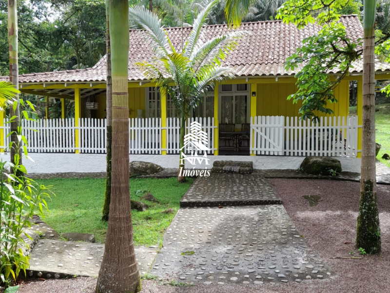 Chácara à venda em Antonina – Região da Cachoeira de Cima