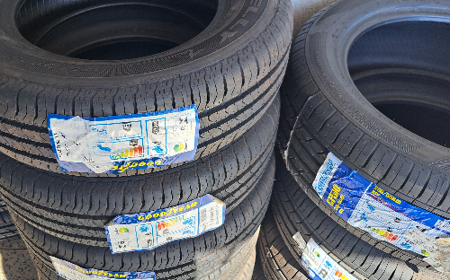 Pneu 175/70 R13 Goodyear