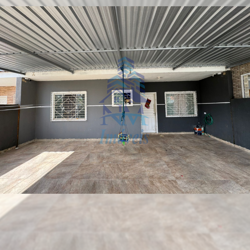 Casa com 3 quartos em Piraquara - Planta Deodoro