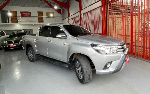 TOYOTA HILUX 2017