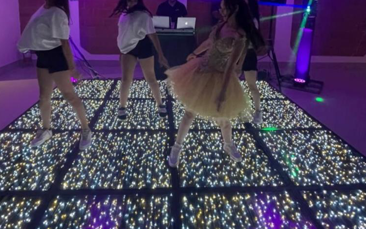 Pistas de LED Premium: Paris, RGB A partir de: