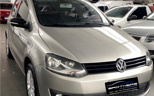 VOLKSWAGEN FOX 1.6 MI PRIME 8V FLEX 4P MANUAL 2014