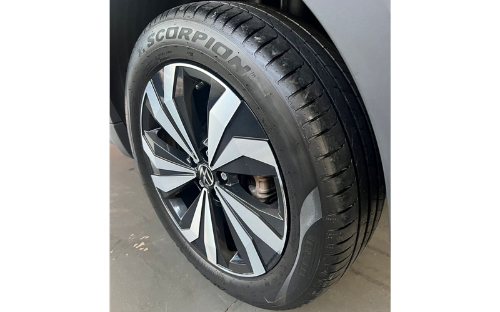 VOLKSWAGEN T-CROSS 1.0 200 TSI TOTAL FLEX COMFORTLINE AUTOMÁTICO 2023