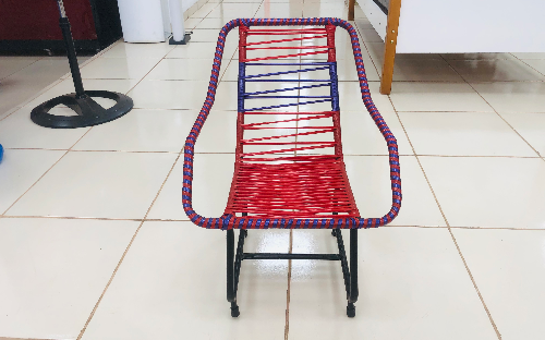 Cadeira de macarrão infantil quadrada