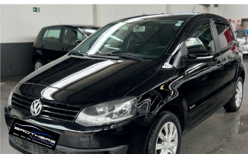 VOLKSWAGEN FOX 1.0 MI TREND 8V FLEX 4P MANUAL 2013