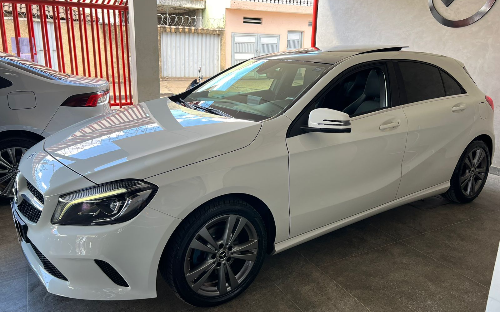 MERCEDES A200 2018