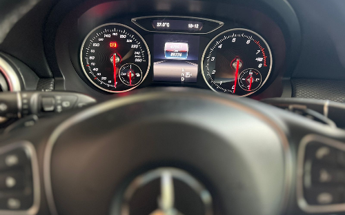 MERCEDES A200 2018