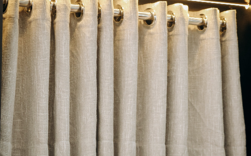 Cortinas e persianas