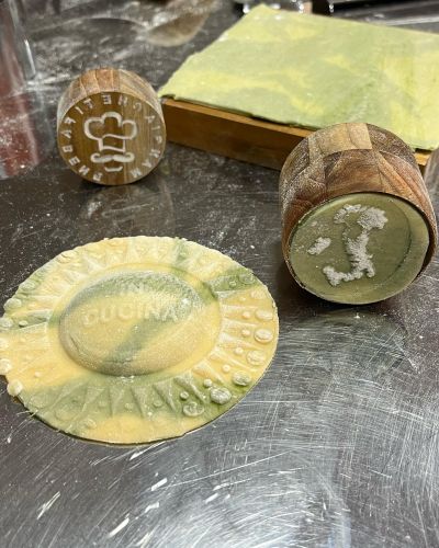 Ravioli con Ricotta e Spinaci