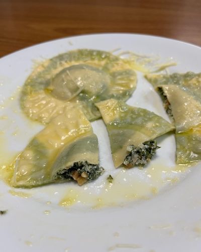 Ravioli con Ricotta e Spinaci