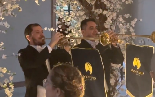 Clarinada e orquestra completa