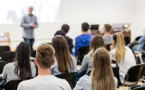 ASSESSORIA JURÍDICA PARA INSTITUIÇÕES DE ENSINO