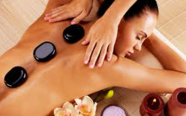 Massagem com Pedras Quentes
