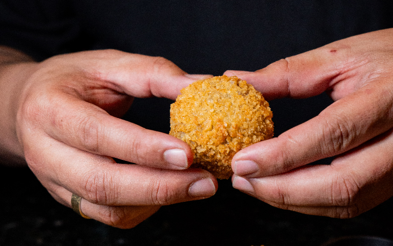 Bolinho de Costela