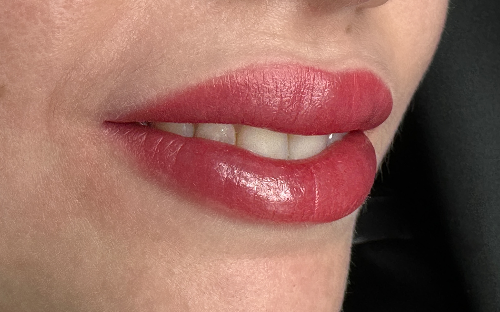MICROPIGMENTAÇÃO LABIAL