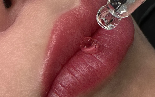 MICROPIGMENTAÇÃO LABIAL
