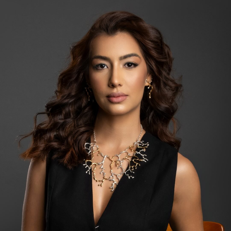 Drª Lorraynne Costa