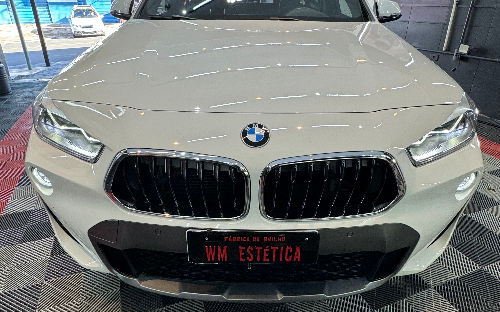 Polimento técnico + vitrificação: (de até 3 anos de proteção)