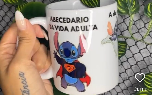 Caneca de Cerâmica Personalizada