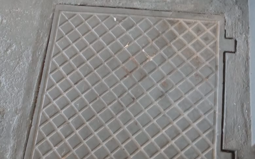 Tampões de Ferro Fundido Quadrados