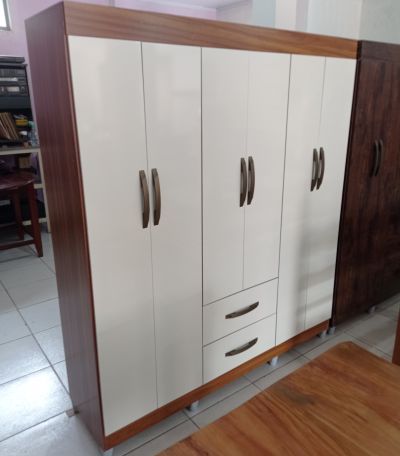 Guarda roupas