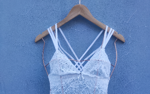 Camisola bico renda branco