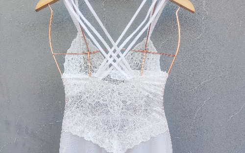 Camisola bico renda branco