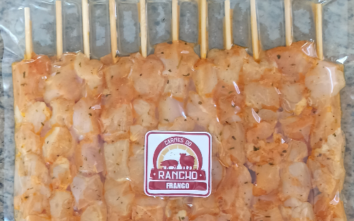 Espetinho de frango simples