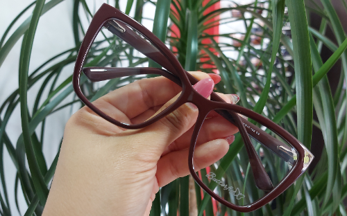 Armação de acetato Butterfly