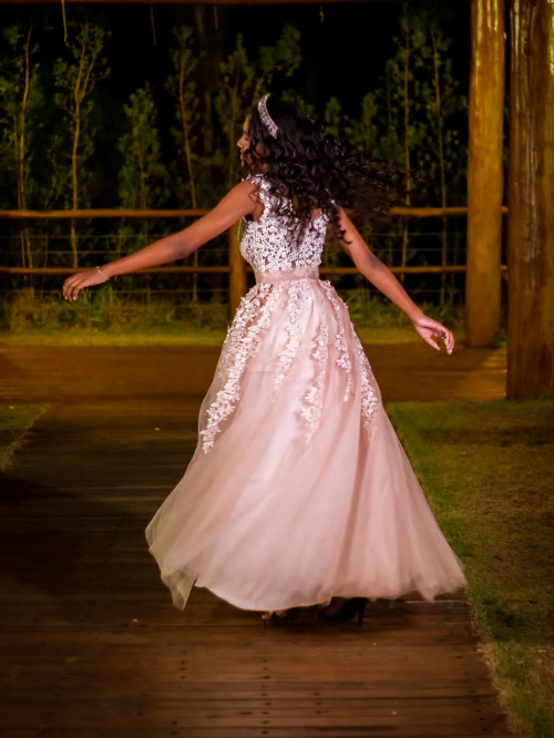 VESTIDO DE DEBUTANTE