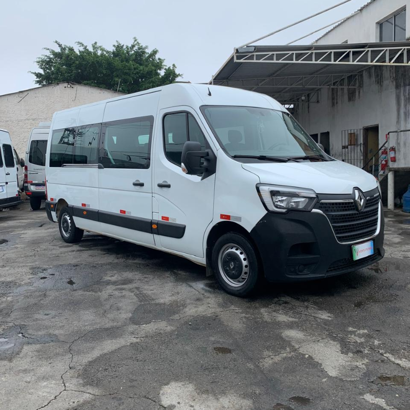 RENAULT MASTER L3H2- 24 LUGARES