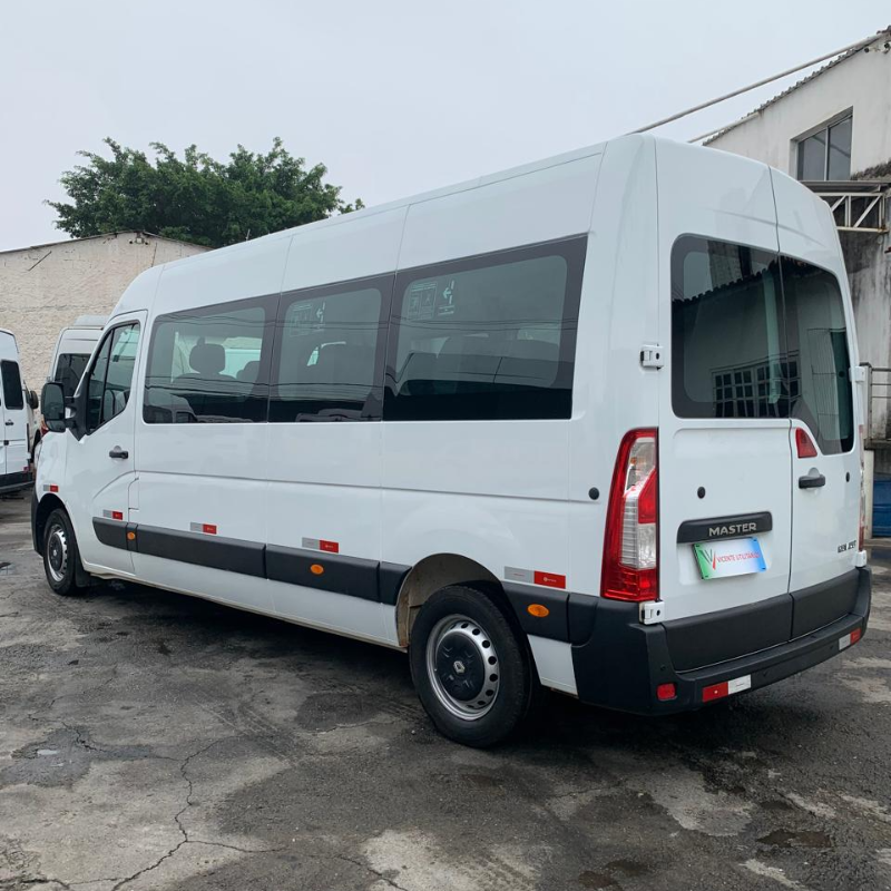 RENAULT MASTER L3H2 EXECUTIVA 2023/2024