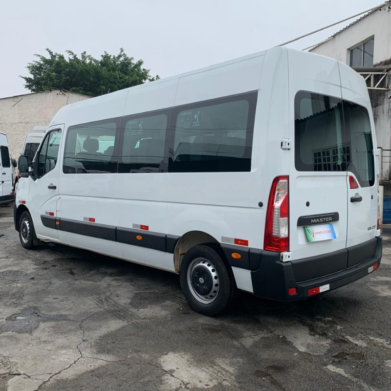 RENAULT MASTER L3H2- 24 LUGARES