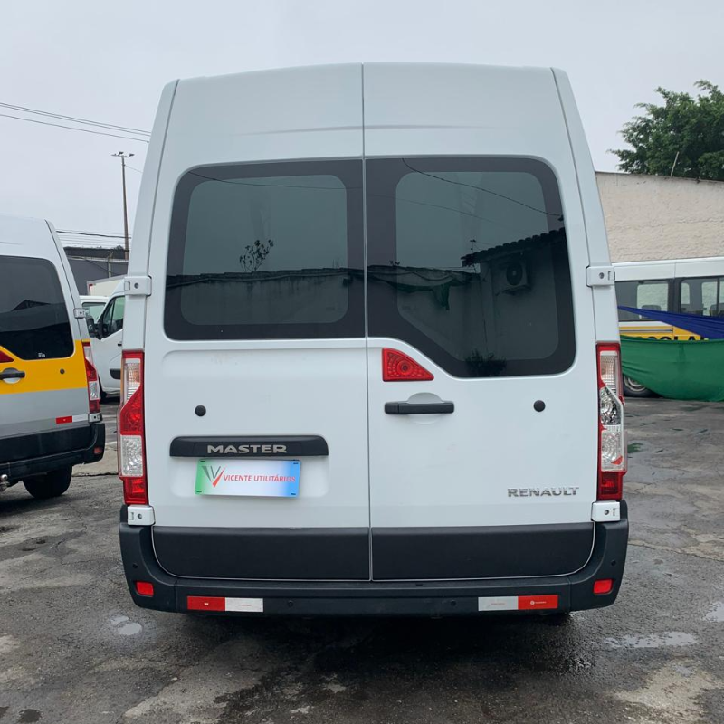 RENAULT MASTER L3H2- 24 LUGARES