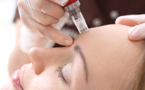 GROW UP (RECONSTRUÇÃO DE SOBRANCELHAS)