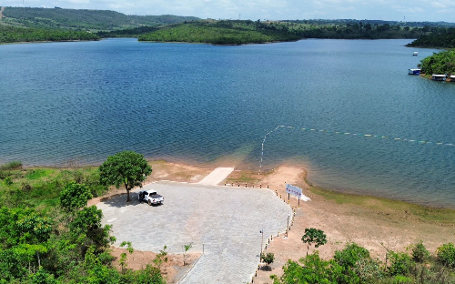 Lago Corumbá IV