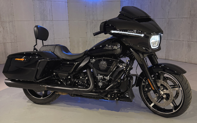 Street Glide 2025