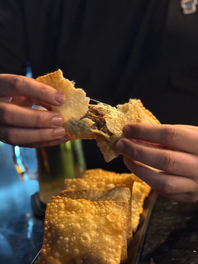 Pastelzinho de cupim com queijo!