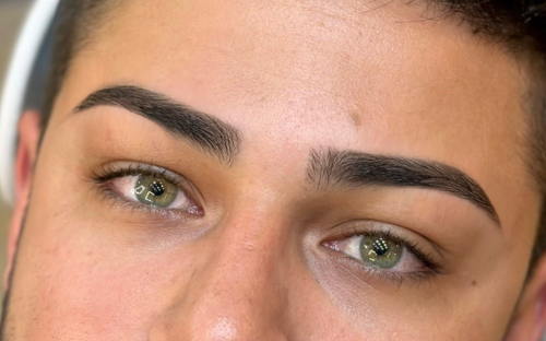 REALCE SUAS SOBRANCELHAS