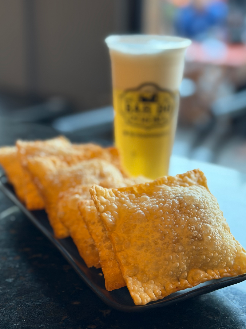 PASTELZINHO DE PERNIL