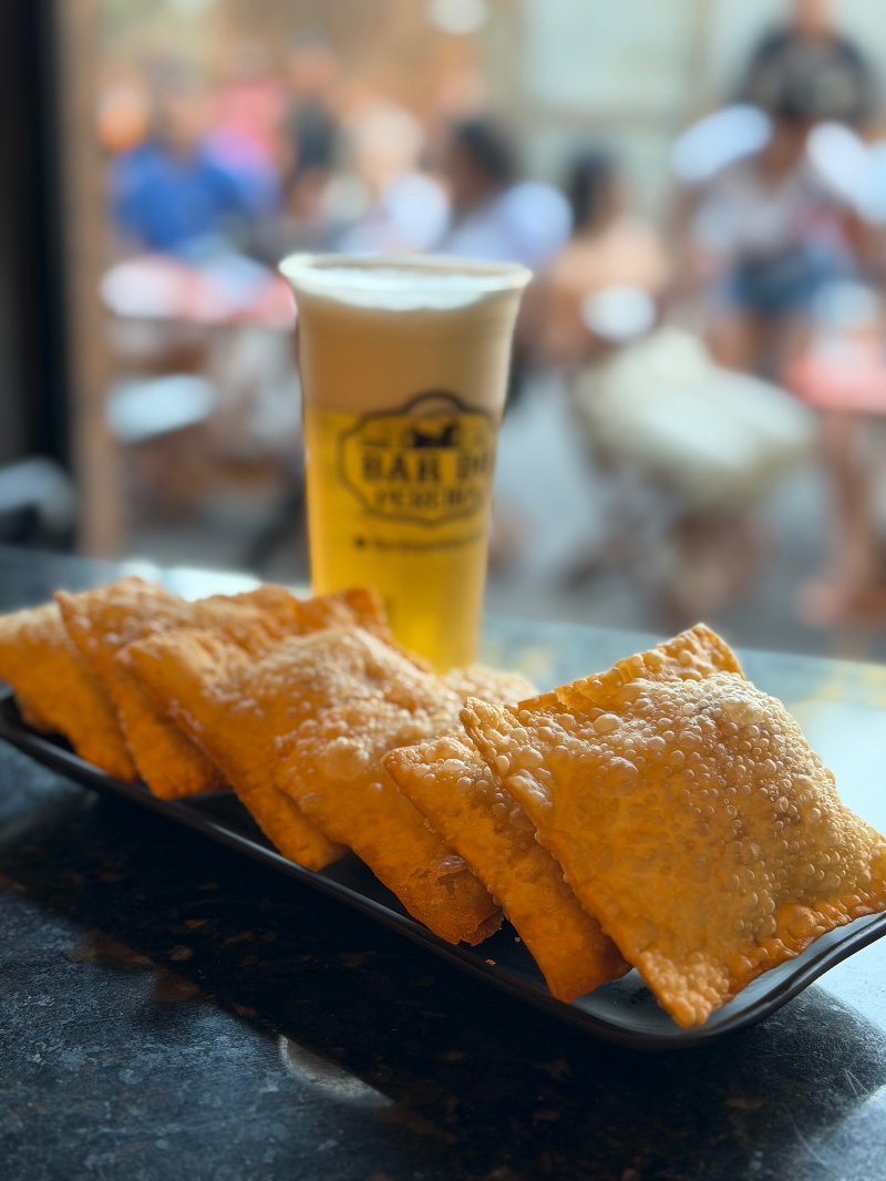 PASTELZINHO DE PERNIL