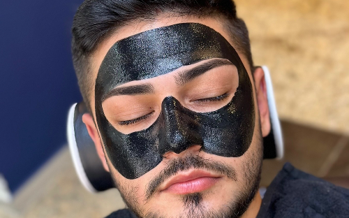 LIMPEZA FACIAL COM MÁSCARA BLACK